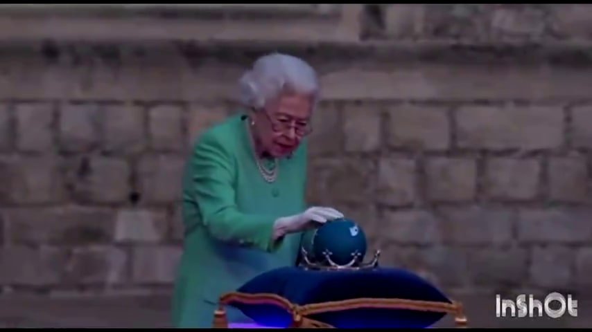 QE2